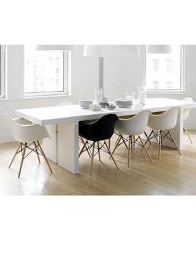 Silla Eames Lottus de plástico