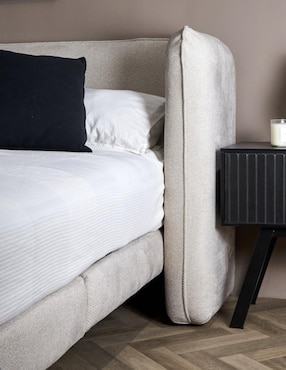 Cama Asana Sochic de madera