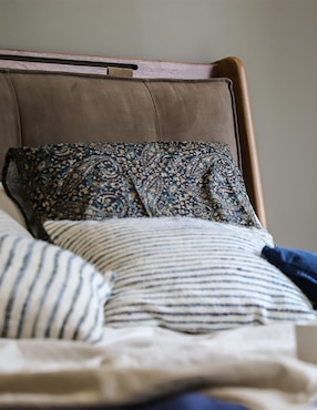 Cama Hygge Trra de madera nogal king size