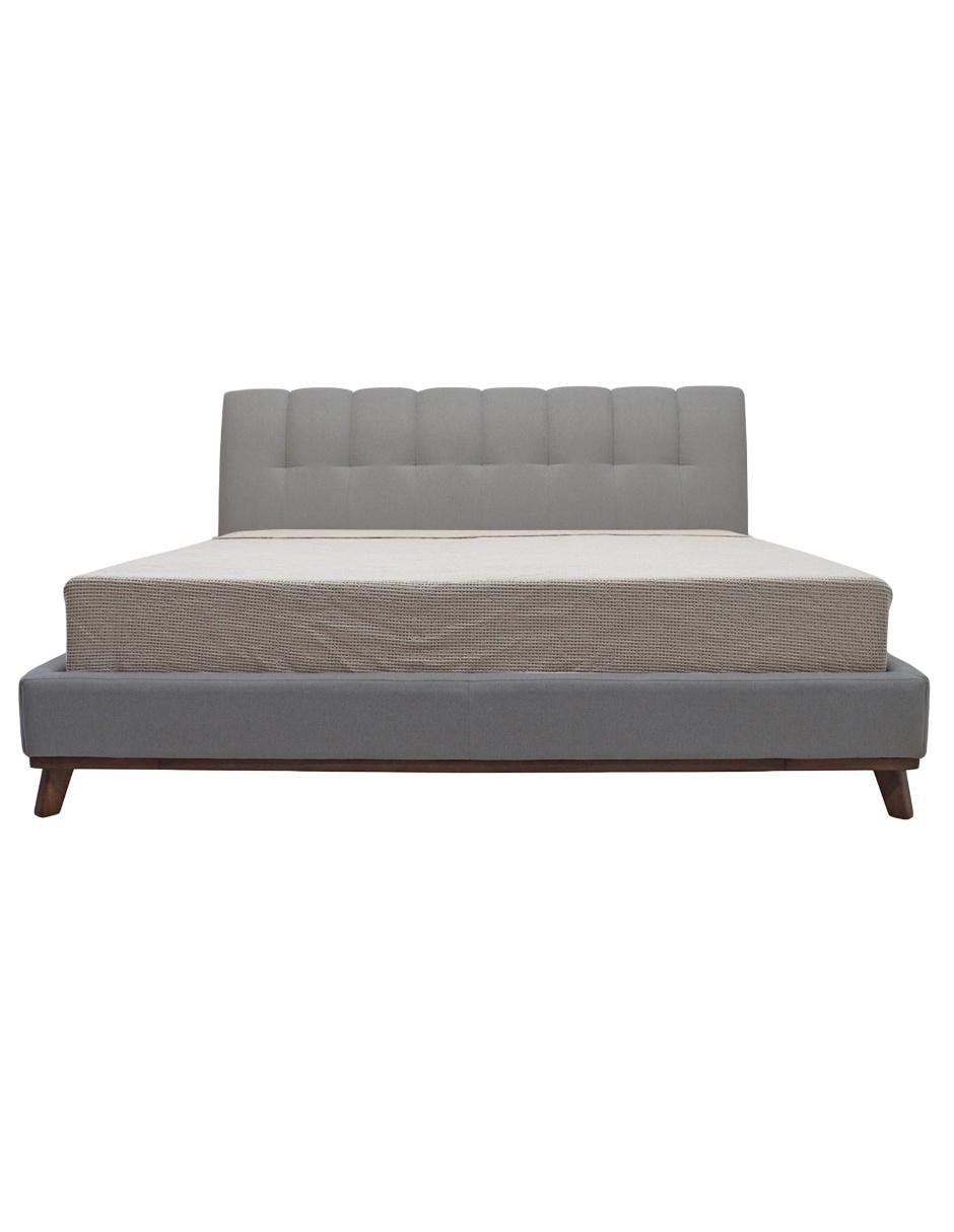 Cama de poliéster