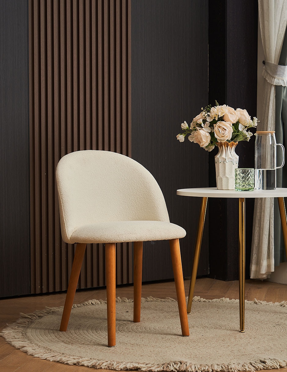 Silla Lucy Re de madera 10
