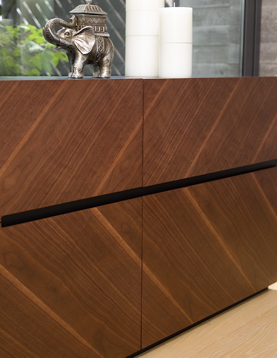 Cómoda Caymus de MDF y chapa 5