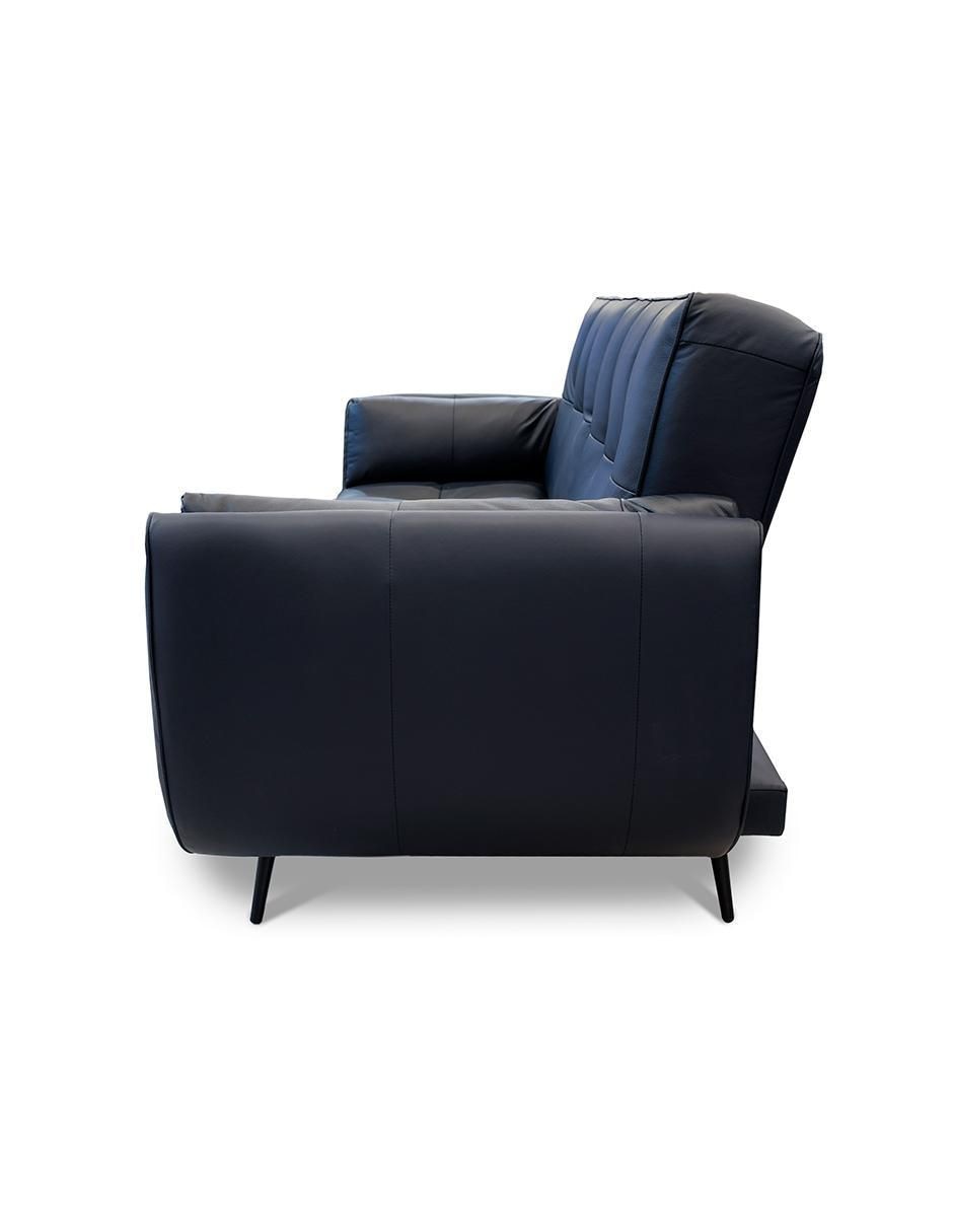 Love seat Toronto 3