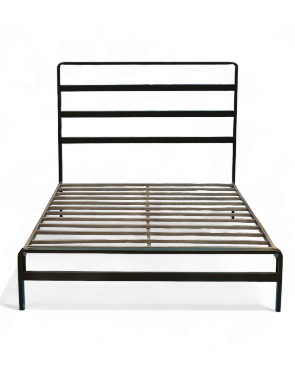 Cama Industrial de acero matrimonial