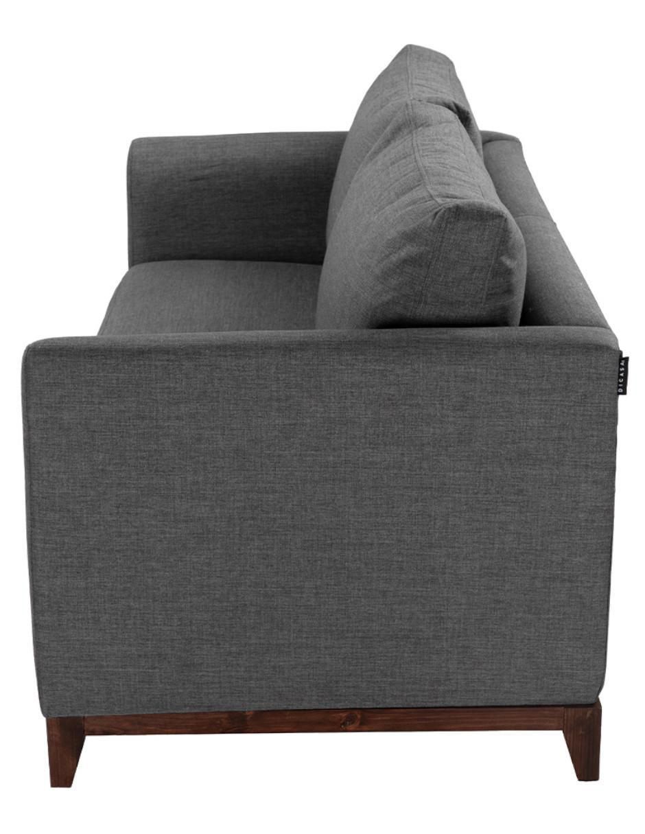 Love seat 3