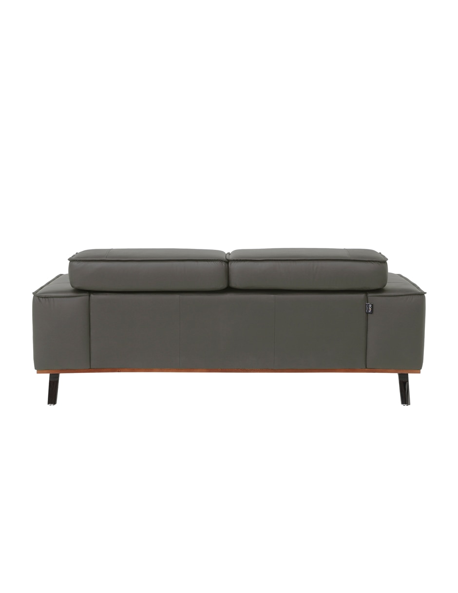 Love seat 7