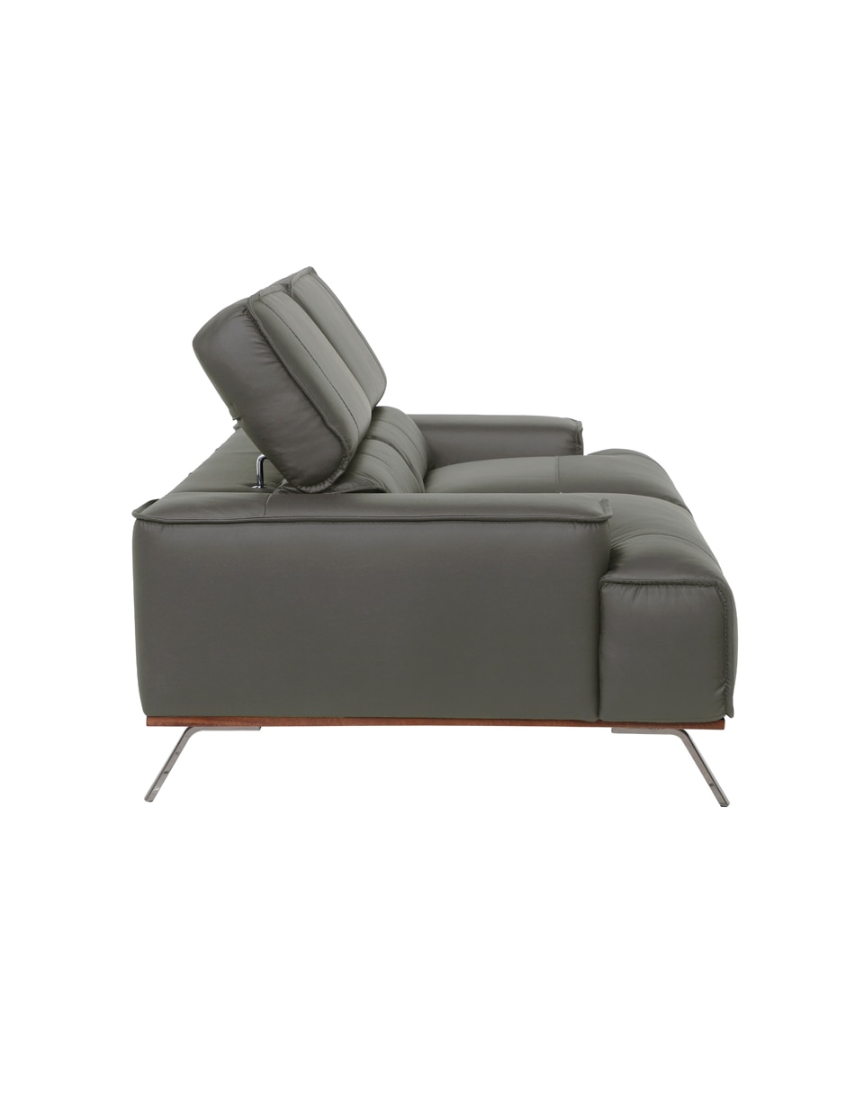 Love seat 8