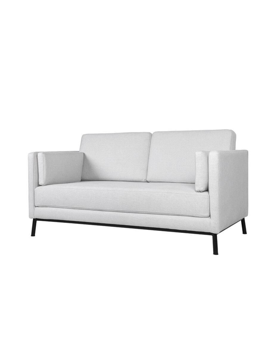 Love seat 2