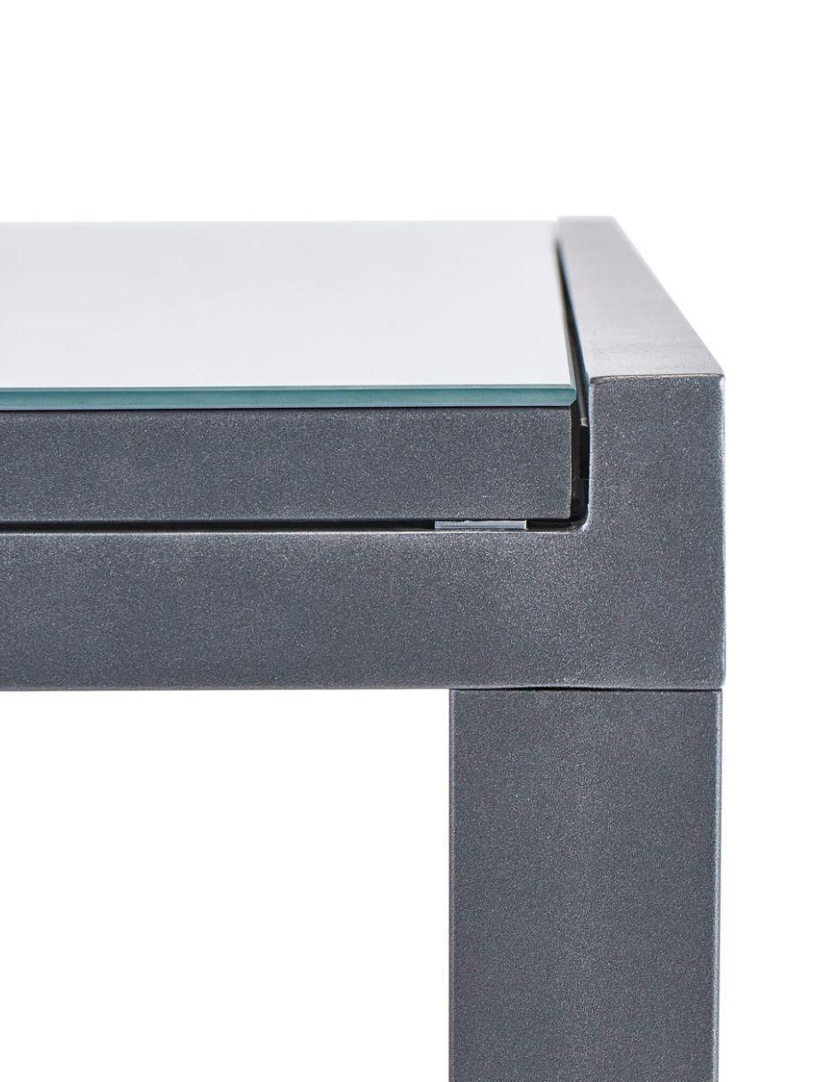 Mesa naterial sin familia "de" aluminio