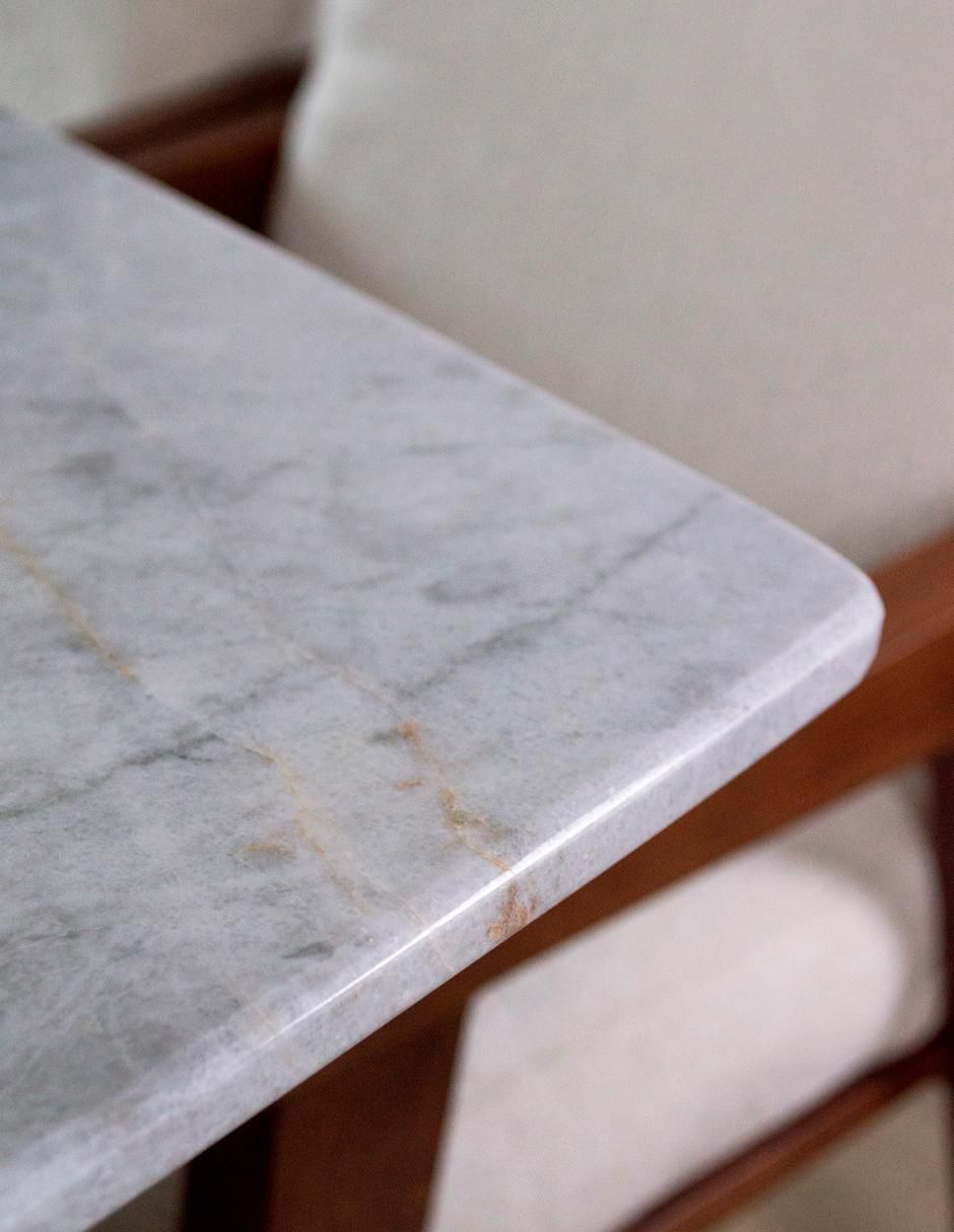 Mesa de mármol 3