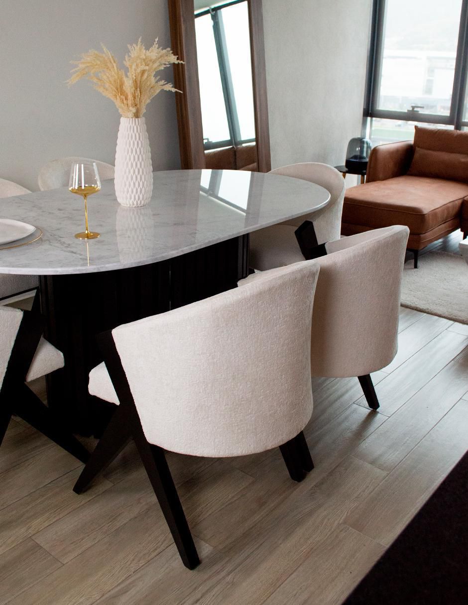 Comedor para 6 personas de mármol 2