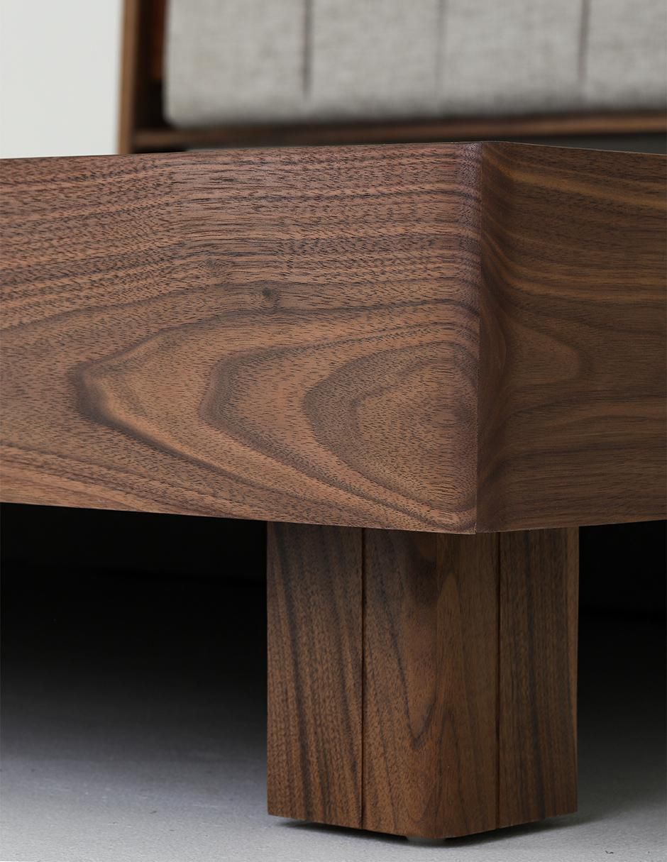 Cama Mescato de madera nogal queen size 3