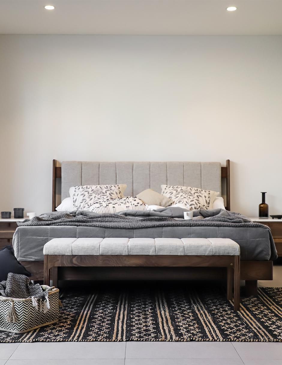 Cama Mescato de madera nogal king size