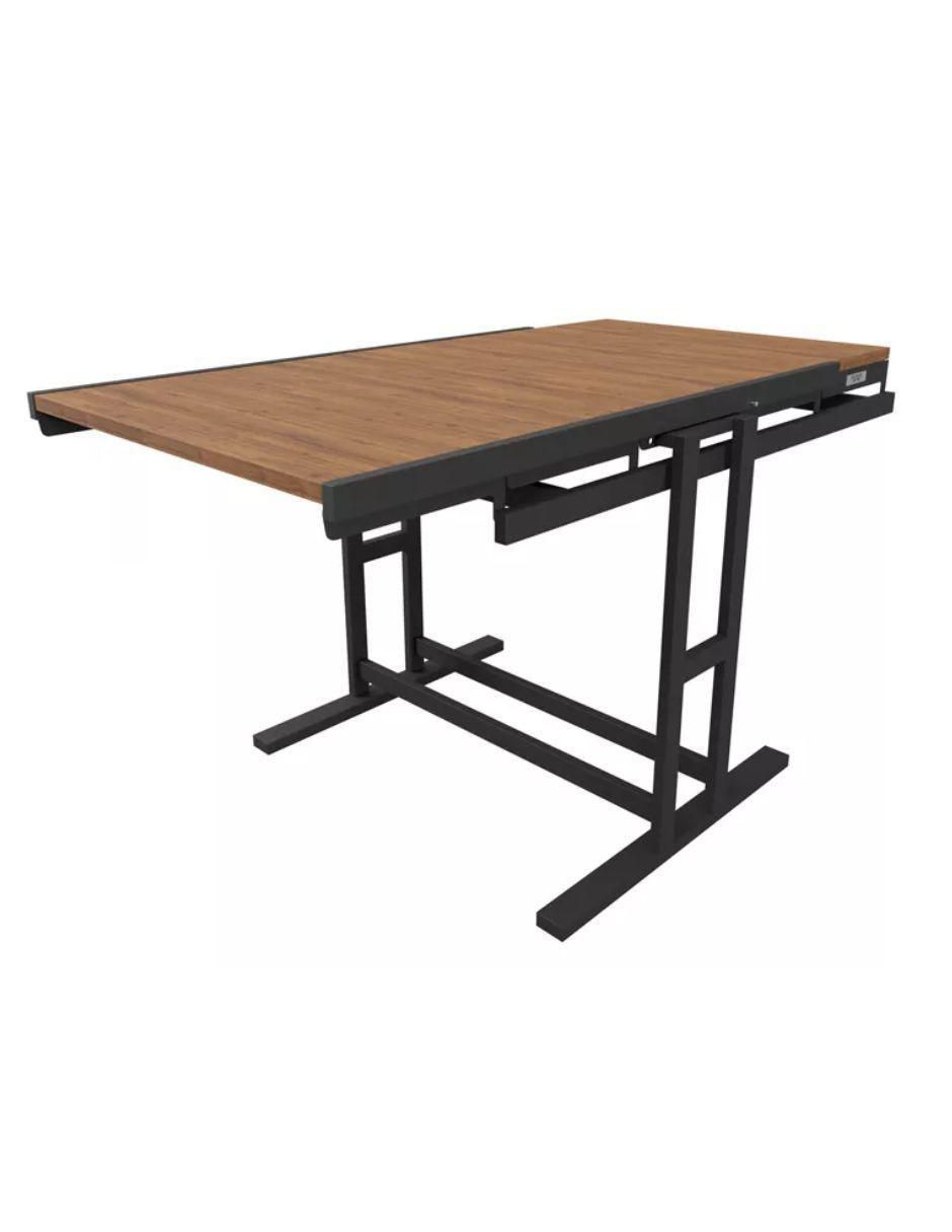 Mesa de metal