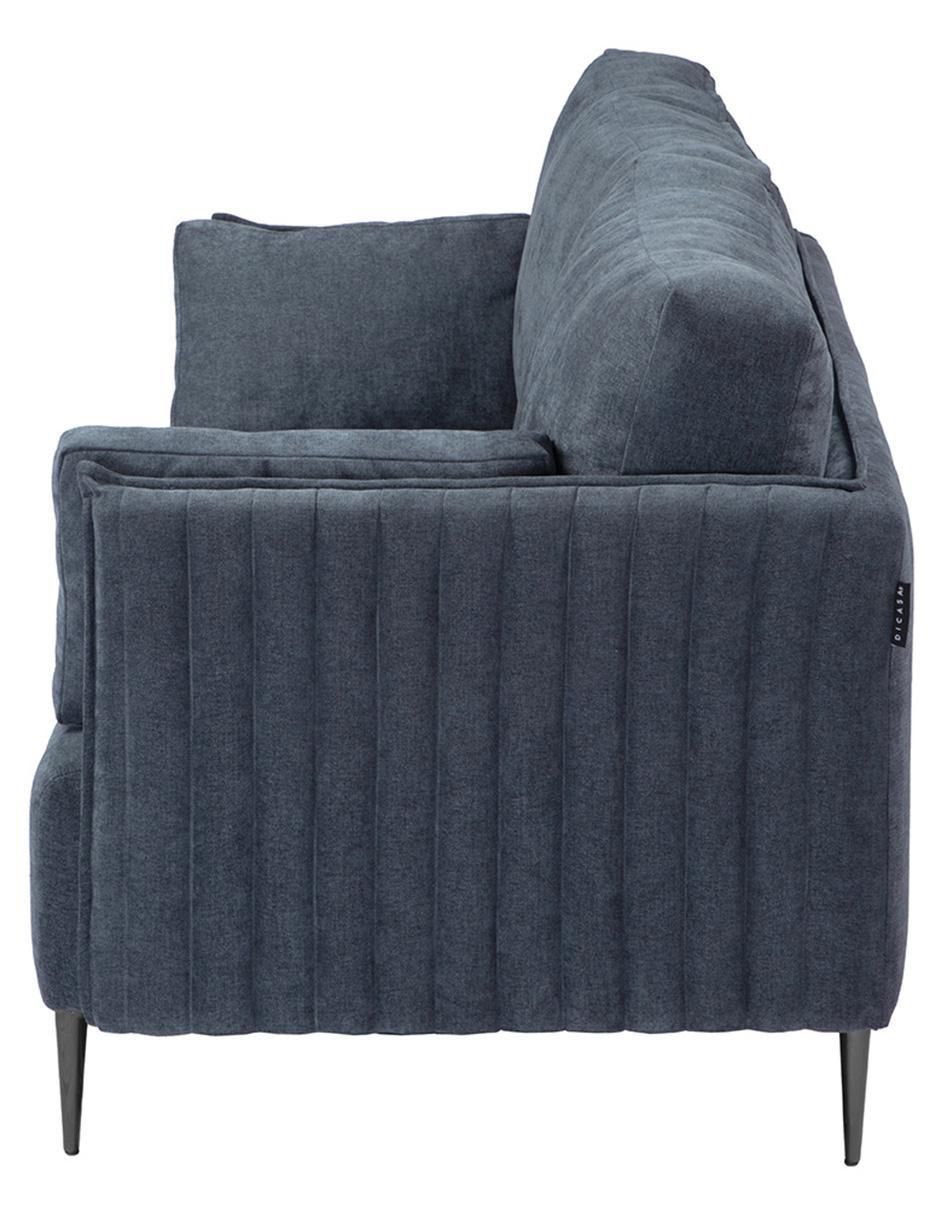 Love seat 3