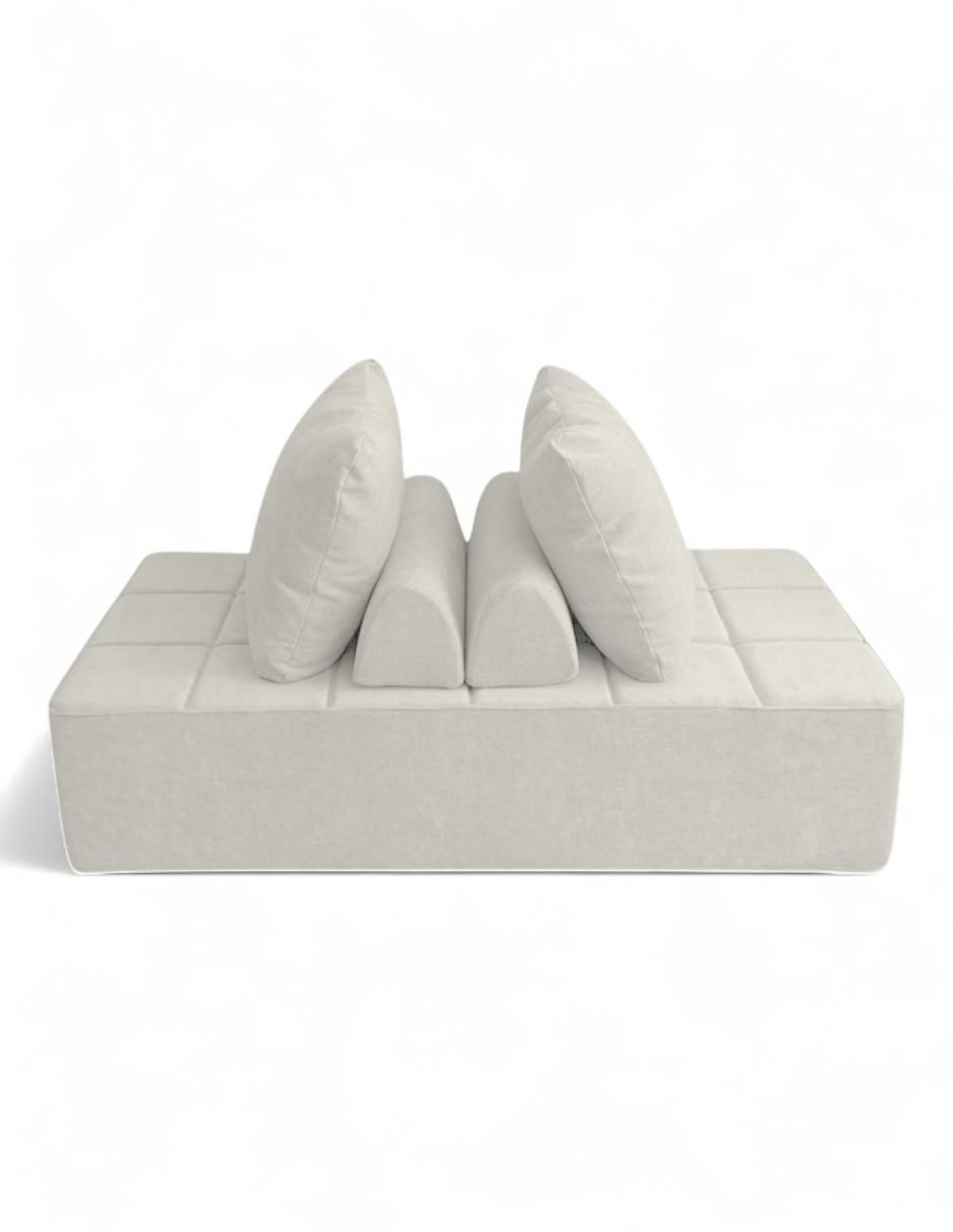 Love seat 4