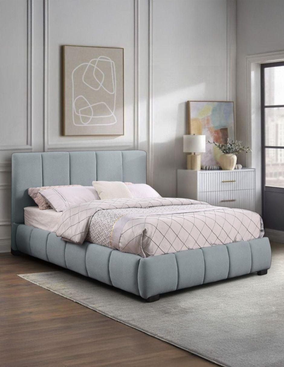 Cama Acolchada de madera 3