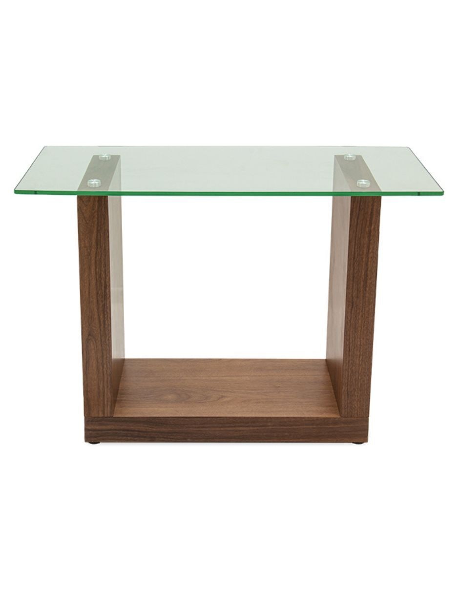 Consola Banik