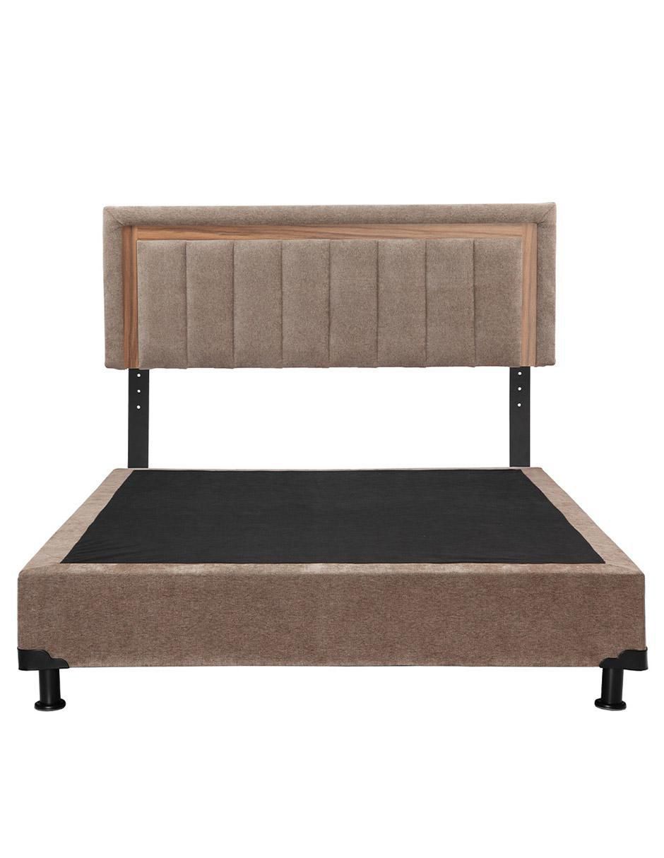 Cama de madera y tela 2
