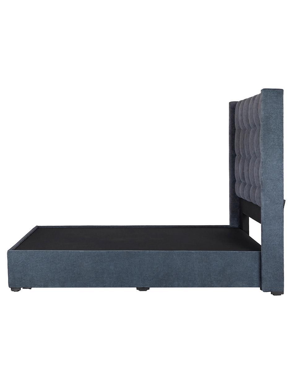 Cama de madera y tela 3